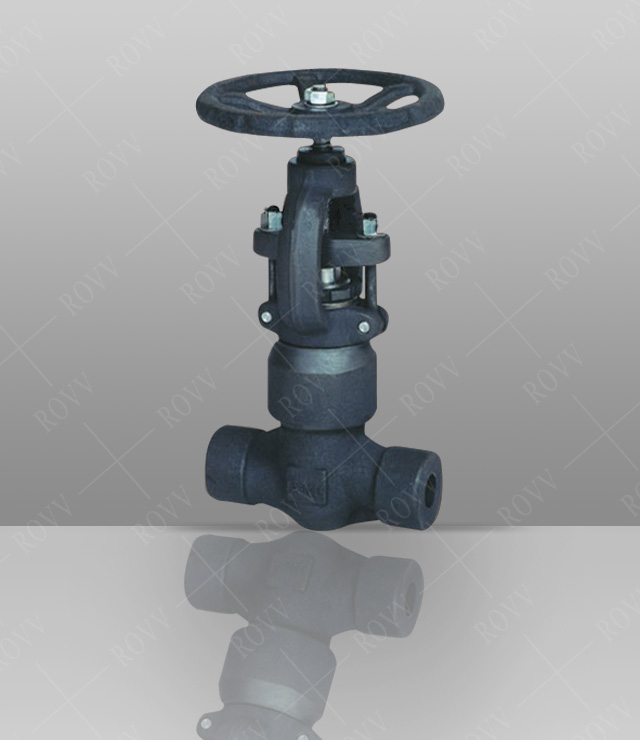 Self-sealing globe valve